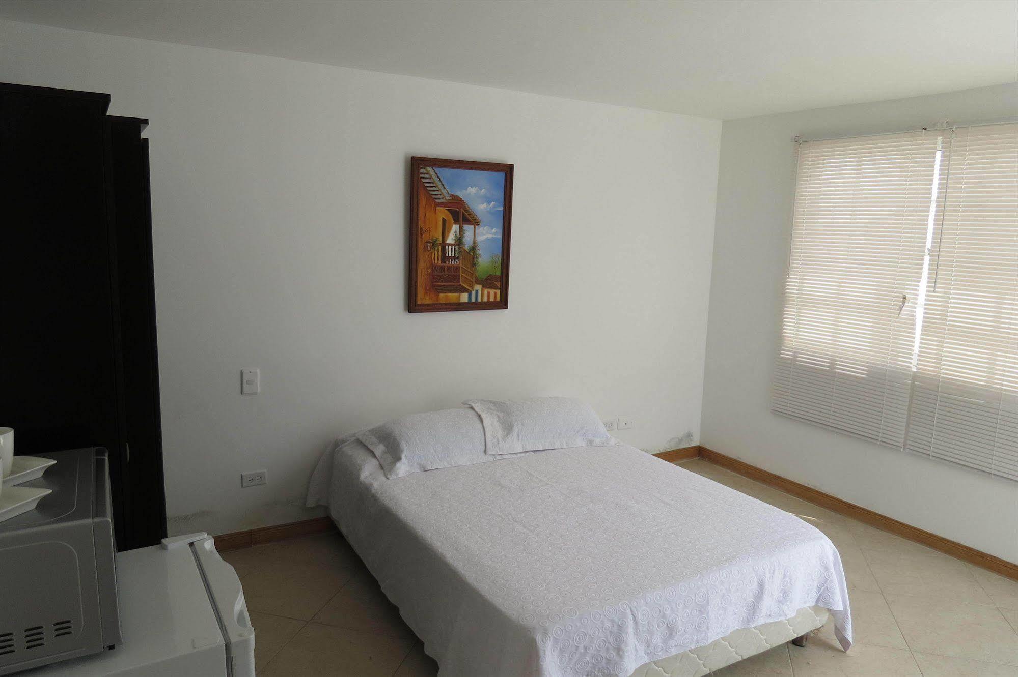 Hostal Mar Y Mar ซานอันเดรส ภายนอก รูปภาพ